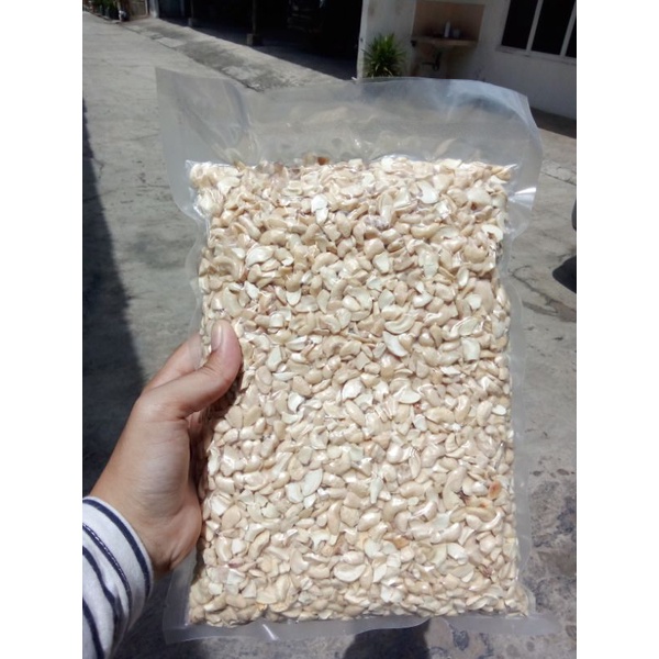 Kacang Mede Mentah Grade LWP Belah 4 Empat- 1 KG (Raw Cashew Nuts Split)-2